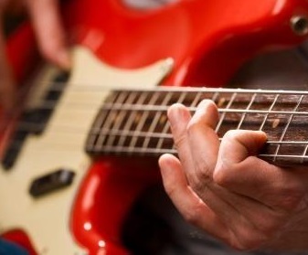 Guitare basse